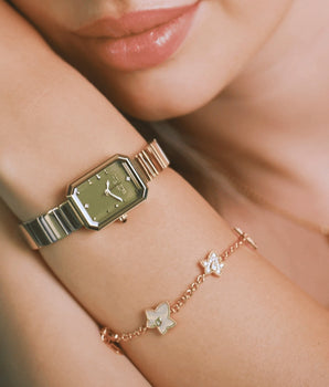 Ms. Lola Green Onyx Watch & Mother of Pearl Bracelet Gift Set