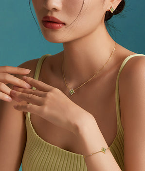 Aventurine Jewellery：優雅さと運のための自然な「繁栄の石」|ローラ