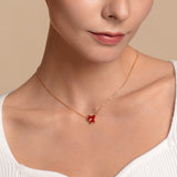 Halskette aus roten Onyxperlen